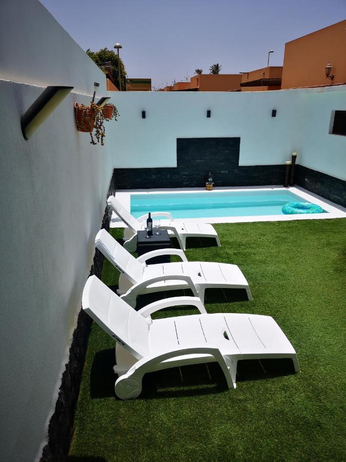 Sunny Paradise, Heater Pool Corralejo Exterior foto