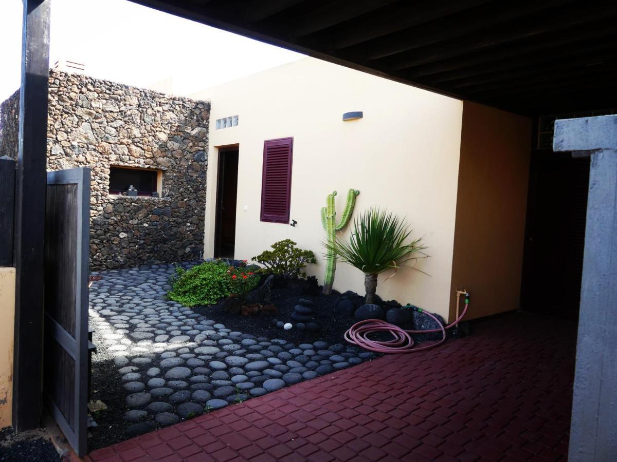 Sunny Paradise, Heater Pool Corralejo Exterior foto