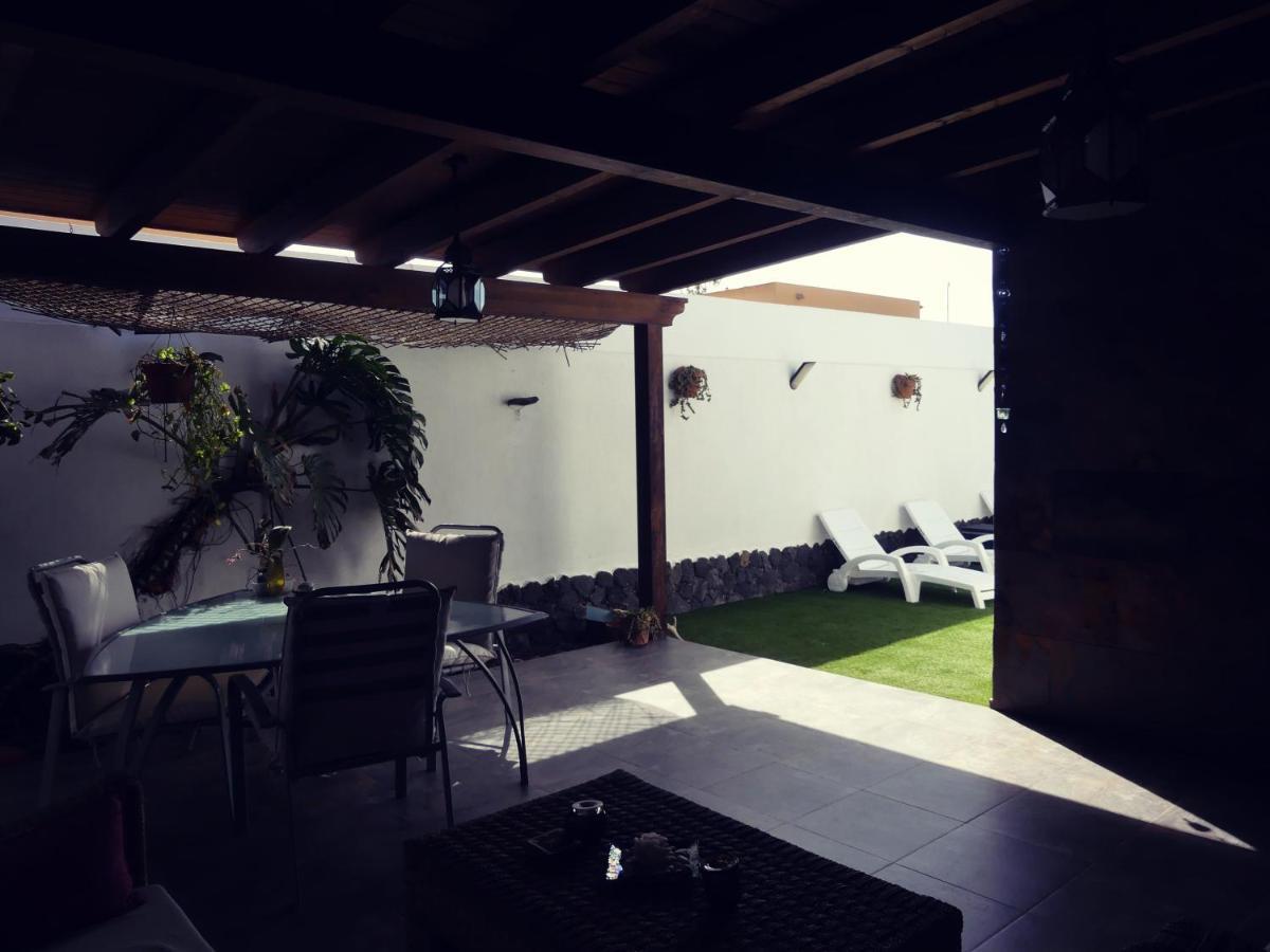 Sunny Paradise, Heater Pool Corralejo Exterior foto